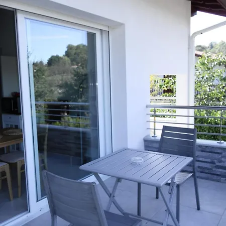 Apartmán Jara Et Mendia, Maison Eguzki-lore, Saint-jean-pied-de-port, Pays Basque